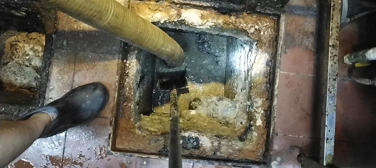 文殊镇化油池清理-污水池清掏