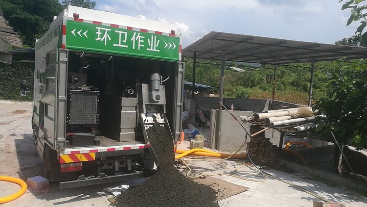文殊镇污泥干湿分离技术